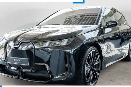 BMW iX 9.900 km 89.990 &euro; Wipperfürth/Hämmern 51688