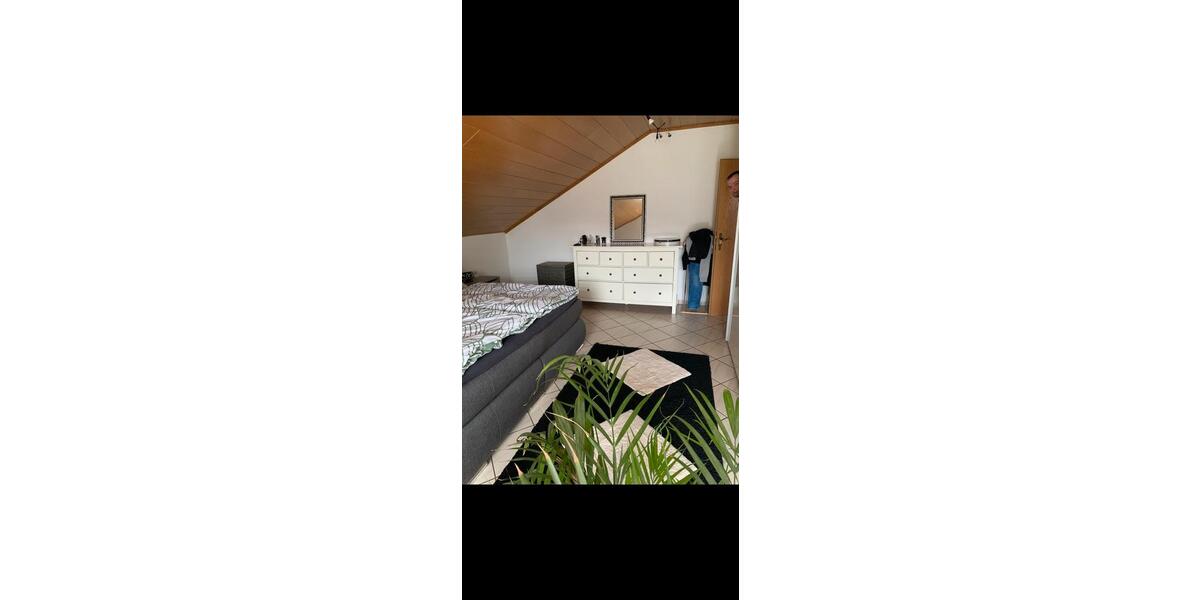 Dachgeschoßwohnung Ayl - 3 Zimmer, 110 m&sup2;, 1.150&euro; | Angebot:26166209