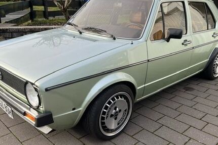 VW Golf 97.600 km 9.600 &euro; Bad Berleburg 57319