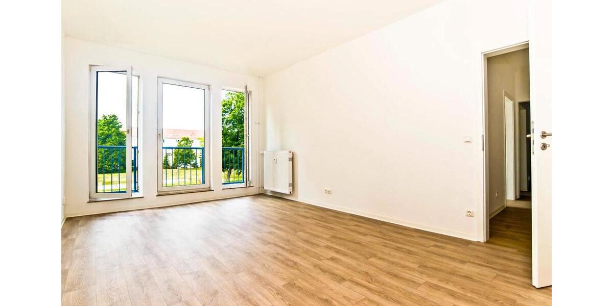 Etagenwohnung Hoyerswerda - 3 Zimmer, 73 m&sup2;, 435&euro; | Angebot:26296751