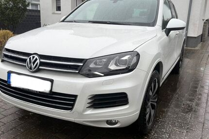 VW Touareg 187.900 km 17.900 &euro; Delmenhorst 27753
