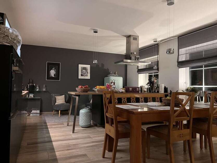 Wohnung zum Mieten in Siegburg 1.260 € 90 m² 3 zimmer