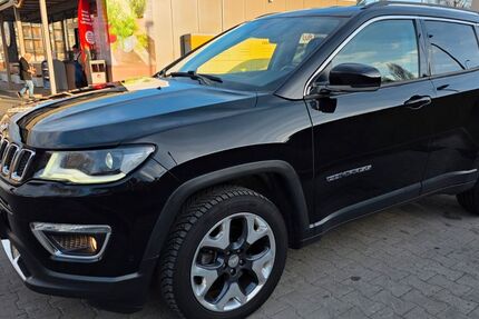 Jeep Compass 105.000 km 12.900 &euro; Berlin 13585