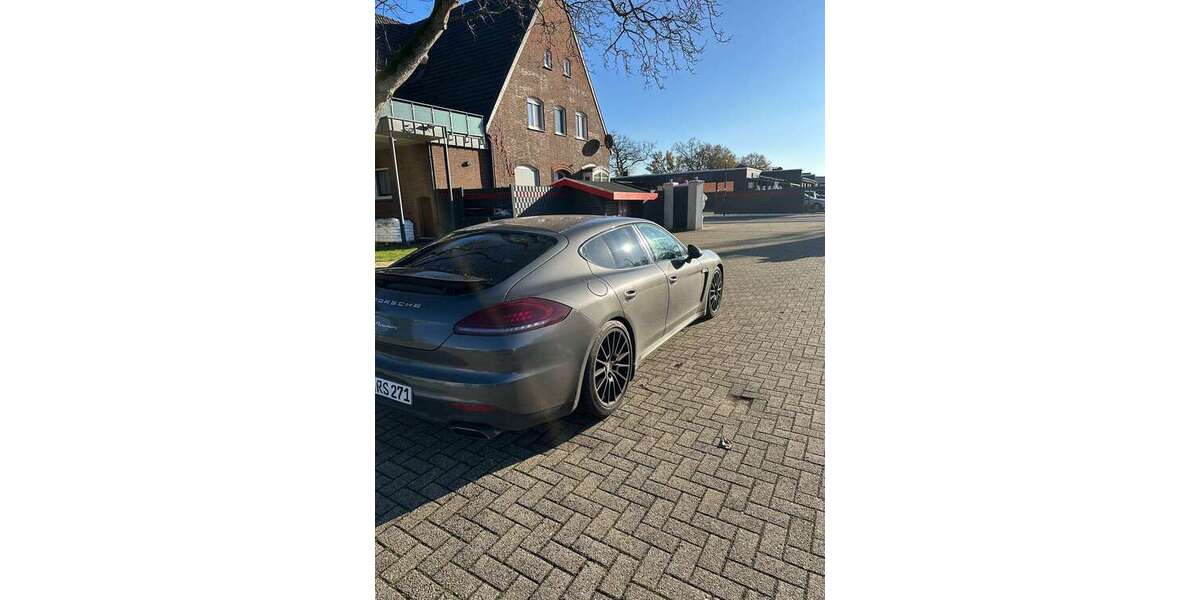 Porsche Panamera 220.000 km 26.000 &euro; erbach 64720