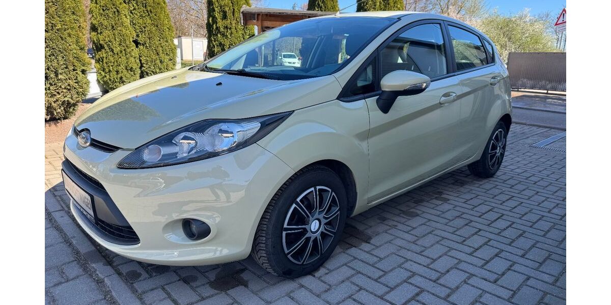 Ford Fiesta 150.670 km 1.950 &euro; Greußen 99718