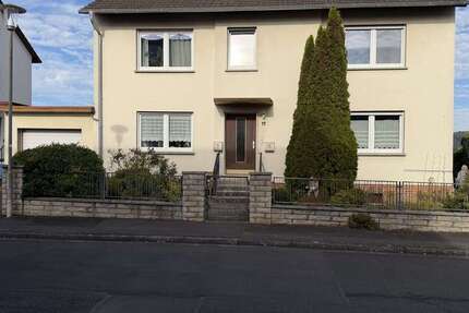 Haus Bebra - 8 Zimmer, 164 m&sup2;, 189.000&euro; | Angebot:27709725