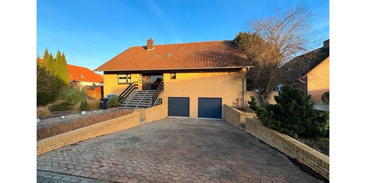 Einfamilienhaus mit Einliegerpotenzial und großem Grundstück 5 zimmer