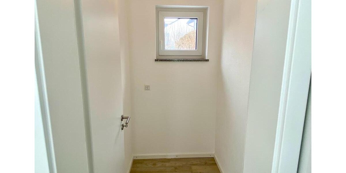 Einfamilienhaus Gilching - 4 Zimmer, 165 m&sup2;, 2.950&euro; | Angebot:24715177