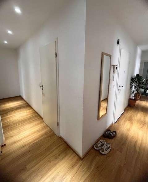 Etagenwohnung Hermeskeil - 4 Zimmer, 81 m&sup2;, 680&euro; | Angebot:25650811
