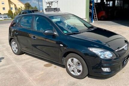 Hyundai i30 130.100 km 3.300 &euro; Hermsdorf 07629