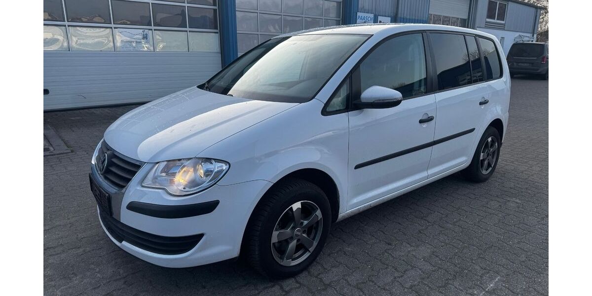 VW Touran 145.000 km 4.900 &euro; Büdelsdorf 24782