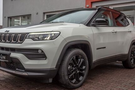 Jeep Compass 22.848 km 24.995 € Schlüchtern 36381