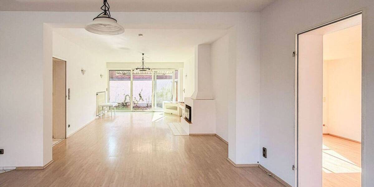 Einfamilienhaus Frechen Grefrath - 9 Zimmer, 240 m&sup2;, 799.000&euro; | Angebot:26016953