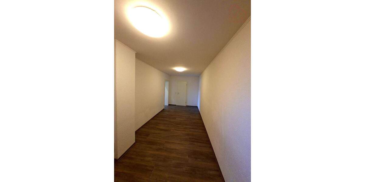 Etagenwohnung Neunkirchen/Saar Innenstadt - 2 Zimmer, 95 m&sup2;, 115.000&euro; | Angebot:25673997
