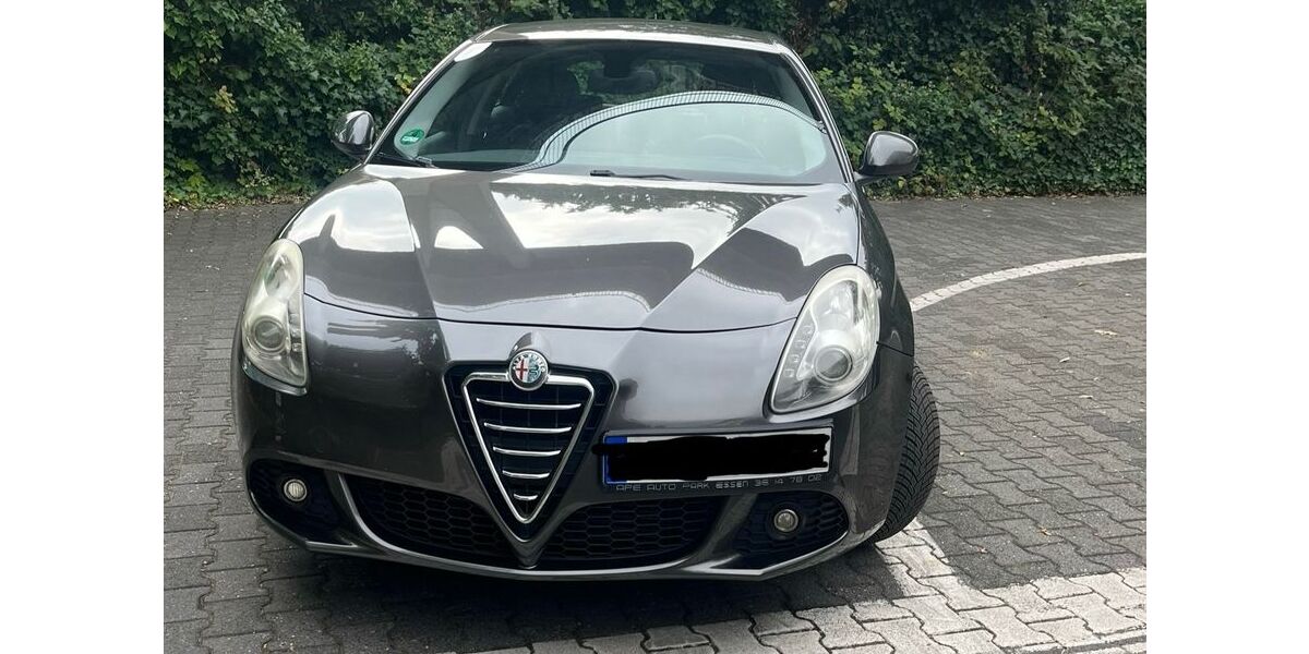 Alfa Romeo Giulietta 213.500 km 3.300 &euro; Neuss 41462