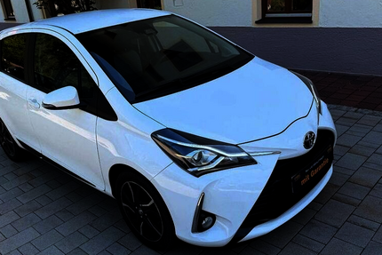 Toyota Yaris 55.000 km 12.800 &euro; Altenmarkt an der Alz 83352