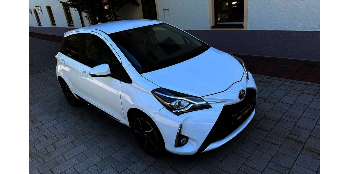 Toyota Yaris 55.000 km 12.800 &euro; Altenmarkt an der Alz 83352