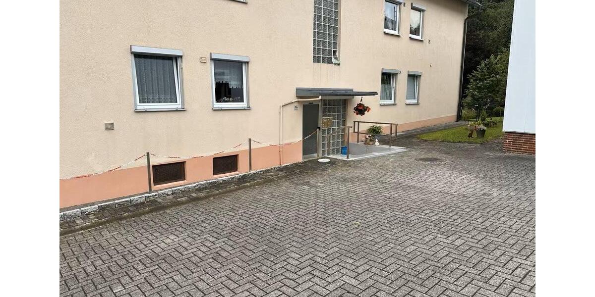 Erdgeschoßwohnung Arzberg - 3 Zimmer, 75 m&sup2;, 95.000&euro; | Angebot:26767587