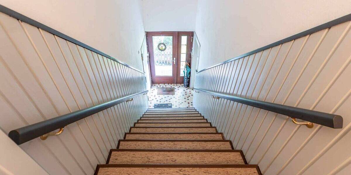 Etagenwohnung Lüneburg Weststadt - 4 Zimmer, 93 m&sup2;, 285.000&euro; | Angebot:25691286