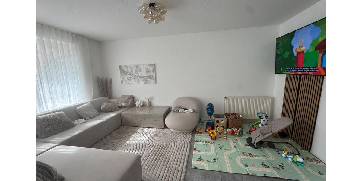 Reihenhaus Hatten - 4 Zimmer, 115 m&sup2;, 1.250&euro; | Angebot:26030713