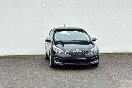 Kia ceed / Ceed 150.000 km 6.999 &euro; Kandel 76870