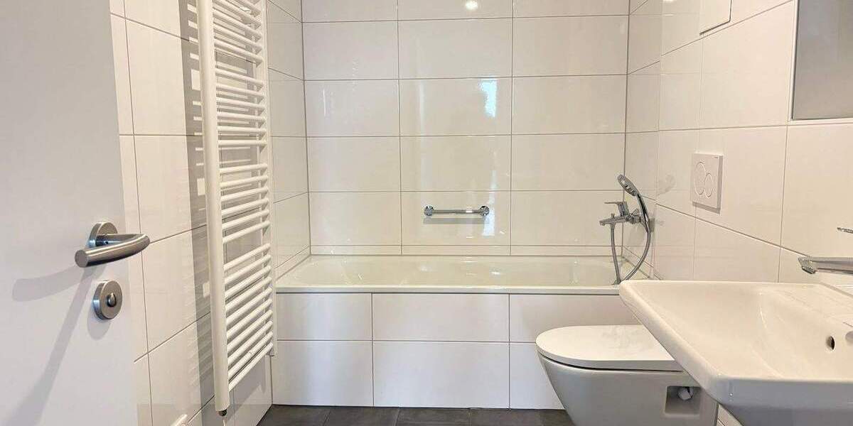 Etagenwohnung Dornstadt - 4 Zimmer, 101 m&sup2;, 1.500&euro; | Angebot:25475752