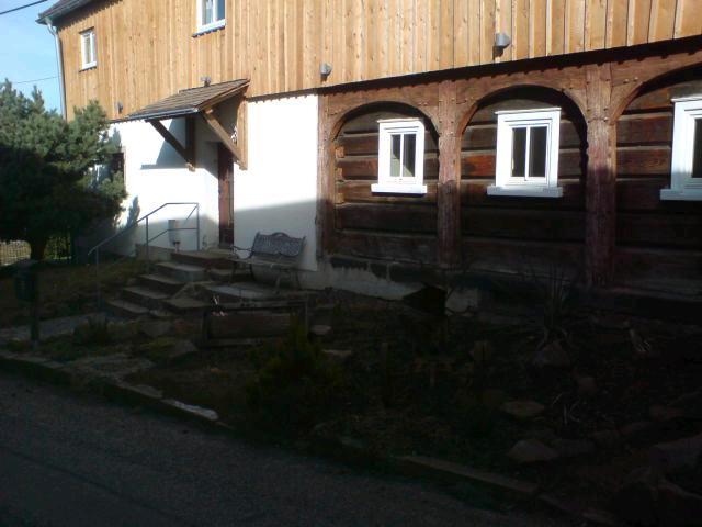 Bauernhaus, Landhaus Löbau - 8 Zimmer, 325 m&sup2;, 1.500&euro; | Angebot:26620765