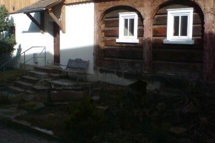 Haus Löbau - 8 Zimmer, 325 m&sup2;, 1.500&euro; | Angebot:26620765