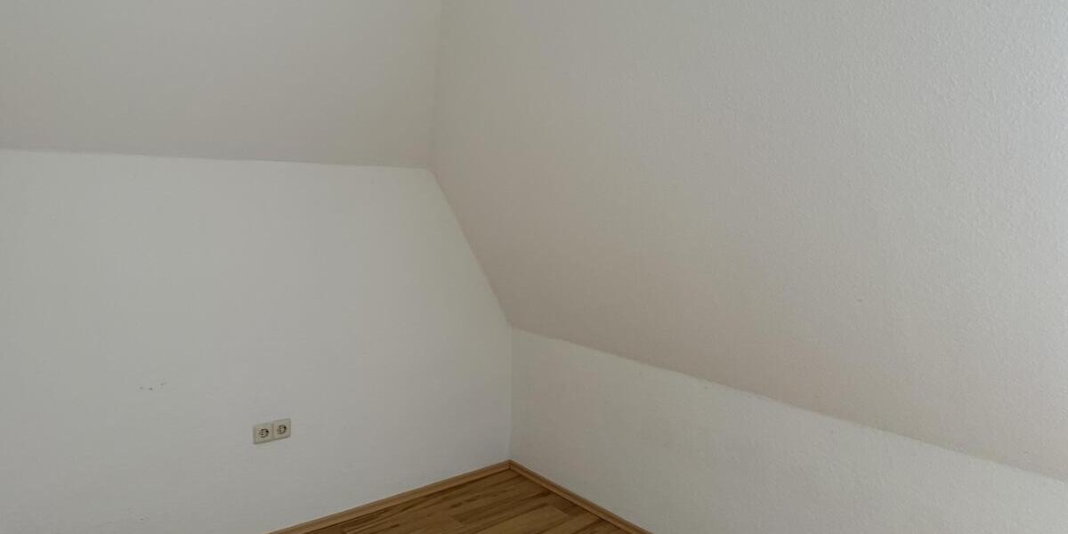 ***Gemütliche Dachgeschosswohnung in Backemoor-Rhauderfehn*** - Dachgeschoßwohnung Rhauderfehn Backemoor | Angebot:26235200