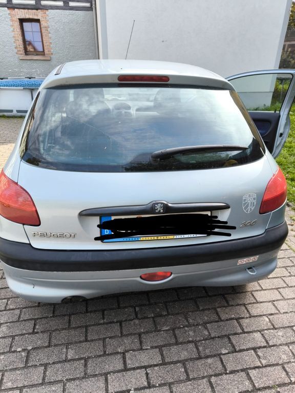 Peugeot 206 123.000 km 700 € Gumperda 07768