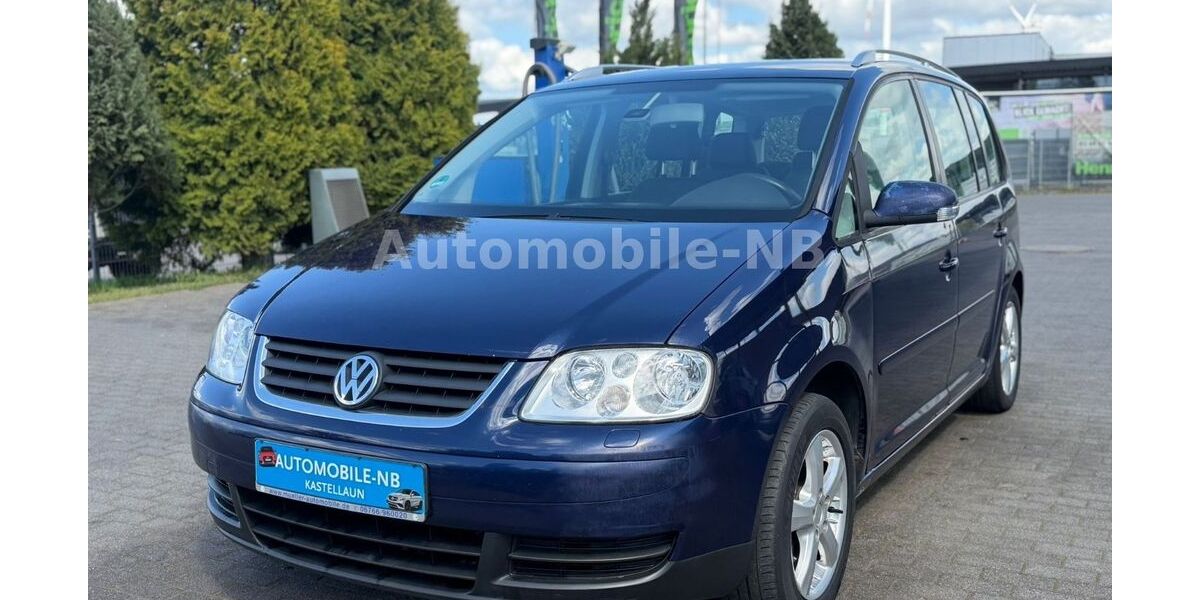 VW Touran 210.000 km 1.999 &euro; Kastellaun 56288