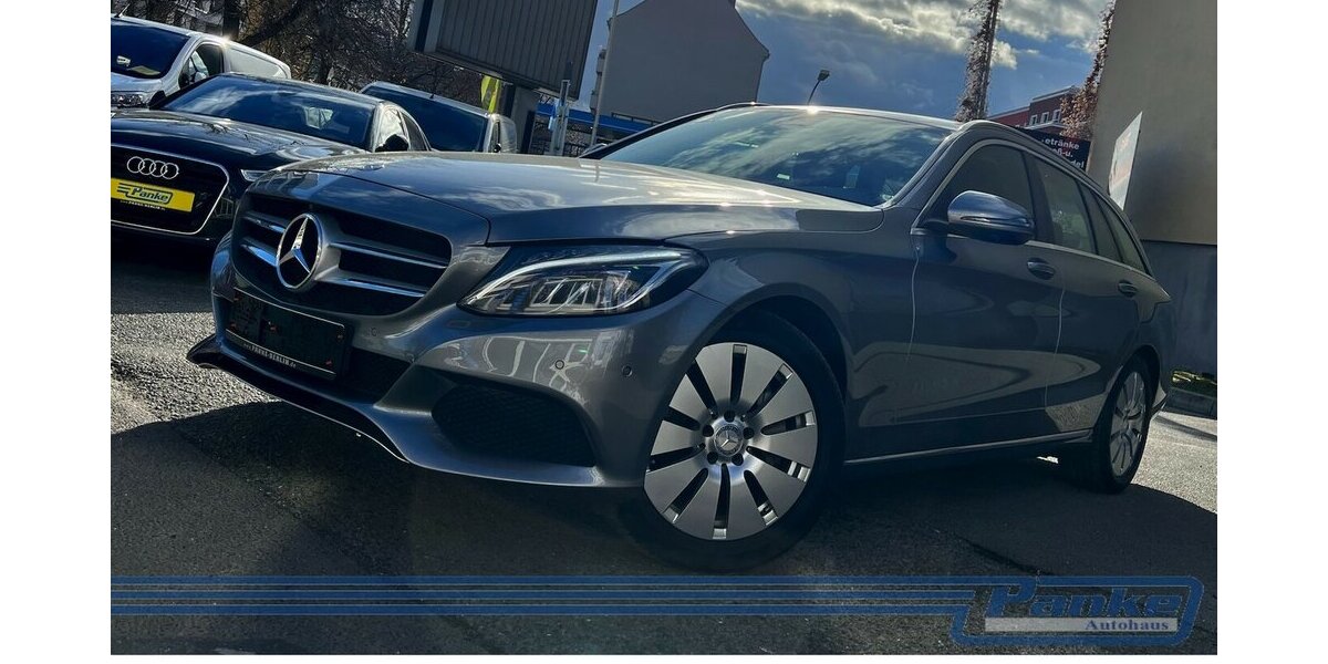 Mercedes-Benz C 250 C -Klasse*LED*Navi*R+F-Cam*Leder*Belüftete 87.057 km 19.980 € Berlin 13187