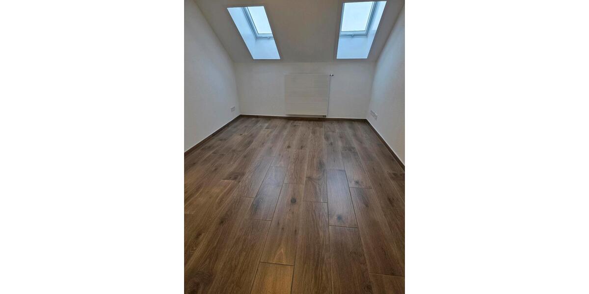 Dachgeschoßwohnung Aschersleben - 2 Zimmer, 59 m&sup2;, 575&euro; | Angebot:26346435