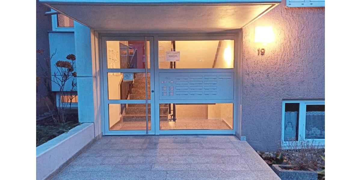 Etagenwohnung Vaihingen an der Enz - 3 Zimmer, 77 m&sup2;, 1.150&euro; | Angebot:25523155