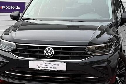 VW Tiguan 159.000 km 22.649 € VÖHRINGEN (LANDKREIS ROTTWEIL BEI STUTTGART) 72189