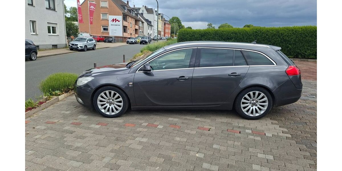 Opel Insignia 206.000 km 3.500 &euro; Essen 45356