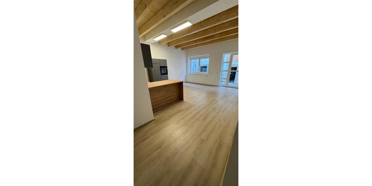 Erdgeschoßwohnung Beverungen - 4 Zimmer, 87 m&sup2;, 695&euro; | Angebot:26382983