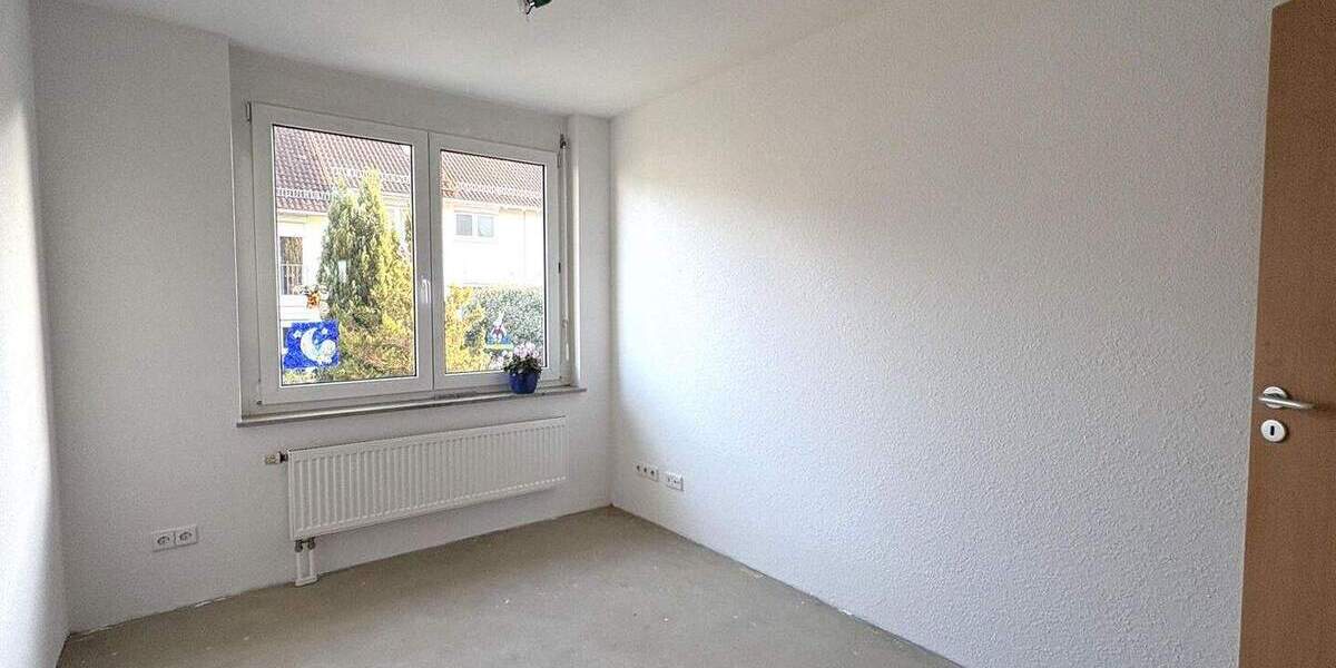 Reihenmittelhaus Stuttgart Vaihingen - 6 Zimmer, 150 m&sup2;, 729.000&euro; | Angebot:24836482