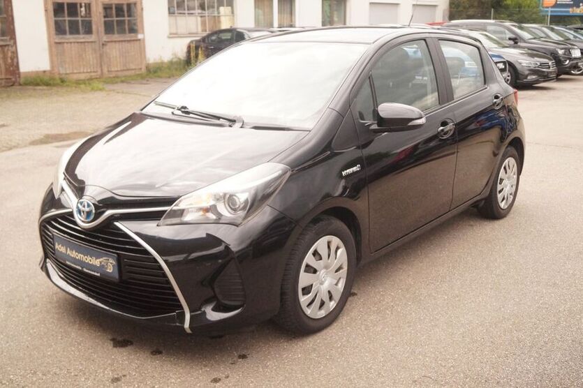 Yaris