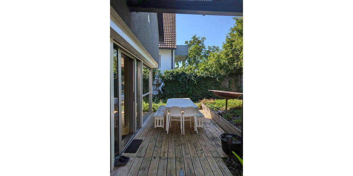 Einfamilienhaus Korntal-Münchingen Kallenberg - 8 Zimmer, 250 m&sup2;, 850.000&euro; | Angebot:26318854