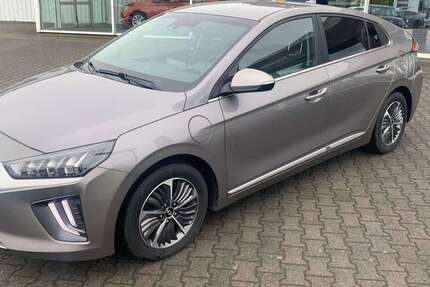 Hyundai IONIQ 89.500 km 17.500 &euro; Frankfurt (Oder) 15234