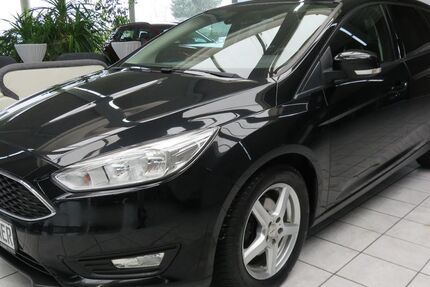 Ford Focus 134.236 km 7.990 &euro; Dessau-Roßlau 06847