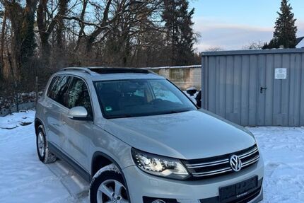 VW Tiguan 230.000 km 7.899 &euro; Braunschweig 38100