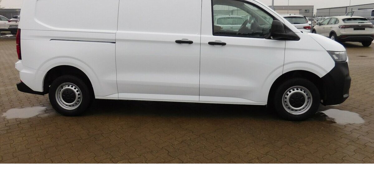 VW T7 Transporter 2.0 Lang TDI 3Sitze Navi Klima 39.100 km 30.690 &euro; Vordorf 38533