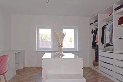 Wohnung Beverungen - 5 Zimmer, 140 m&sup2;, 196.000&euro; | Angebot:25931604