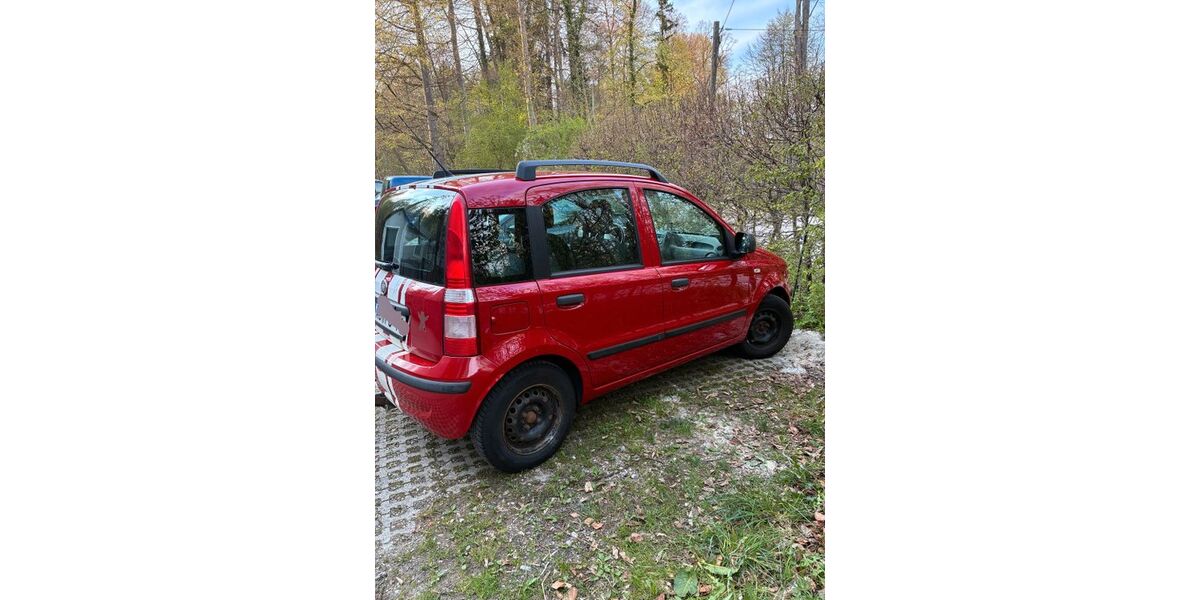 Fiat Panda 117.000 km 3.900 &euro; Germering 82110