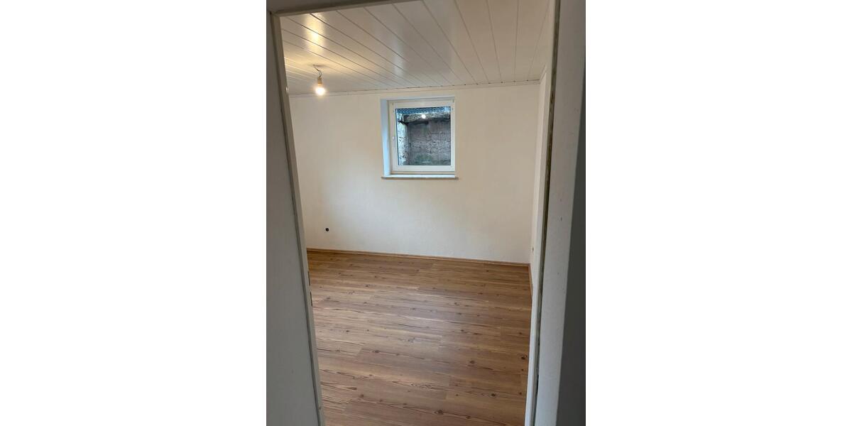 Souterrainwohnung in Hattenhof 2 zimmer