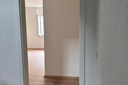 Erstbezug nach Sanierung: Ansprechende 2-Zimmer-Wohnung