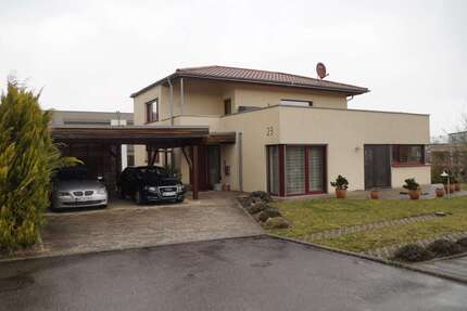 Haus Schwaigern - 5 Zimmer, 238 m&sup2;, 849.000&euro; | Angebot:25774197