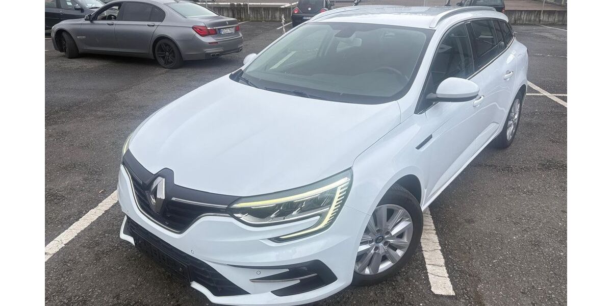 Renault Megane 148.493 km 9.999 &euro; Freudenberg 97896
